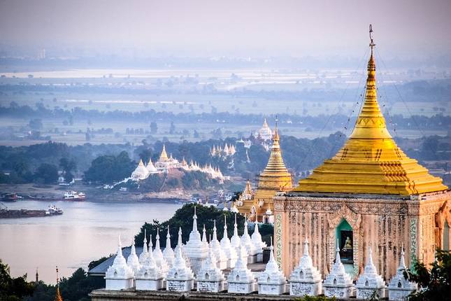 where is the irrawaddy river