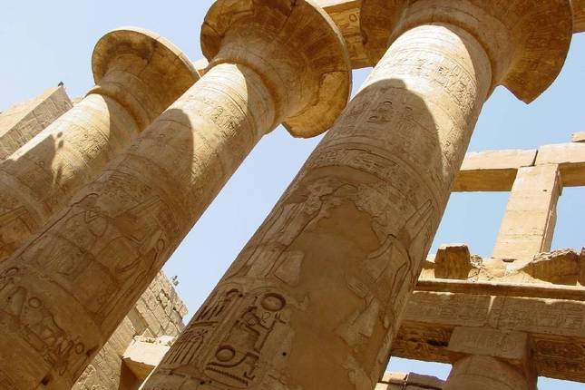 De Luxor: Cruzeiro no Nilo de 4 Dias e 3 Noites COM PASSEIOS GUIADOS + PASSEIO DE PRESENTE GRATUITO "ABU SIMBEL"