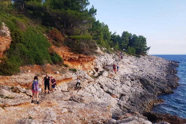 Island hopping walking tour Split to Dubrovnik