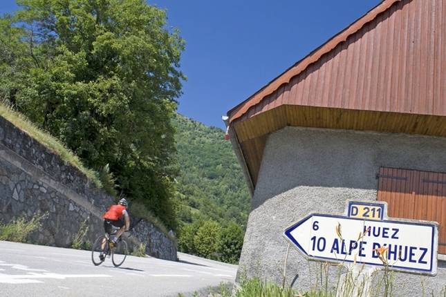 10 Best France Bike & Bicycle Tours 2021/2022 - TourRadar
