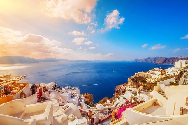 Mykonos & Santorini Tour - 5 Days - Premium