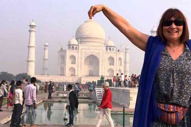 Delhi & Agra Taj Mahal Sunrise Tour 1 Nights / 2 Days