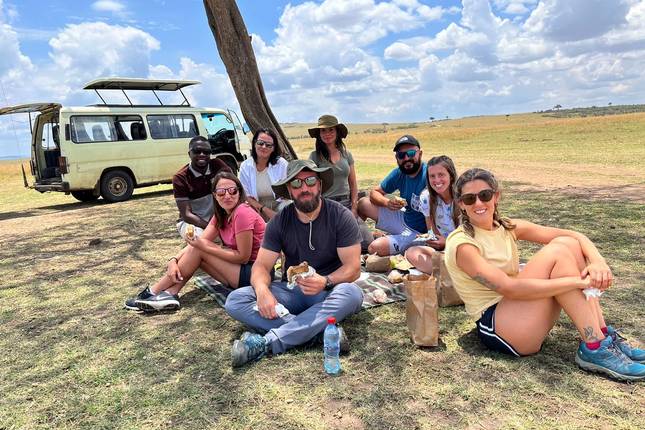 Safári Econômico de 4 Dias em Masai Mara e Lago Nakuru