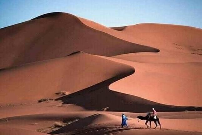 Private 9-Day Morocco Tour: Casablanca to Tangier, Exploring Essaouira, Marrakech, Desert, Fes, and Chefchaouen