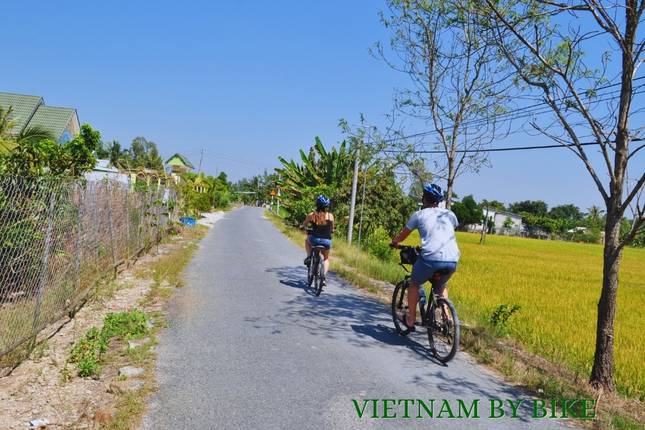 Cycling Mekong Delta in Vietnam 5 Days