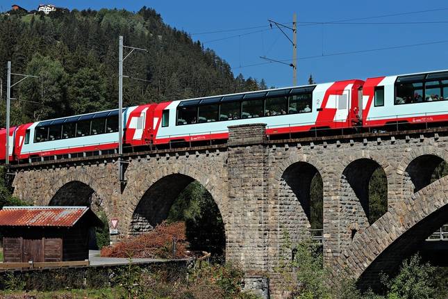 10 Best Train & Rail Tours in Europe 2024/2025 - TourRadar