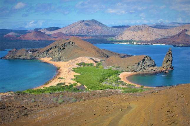 Galapagos Cruise - Central & East Islands in 5 Days aboard the Monserrat