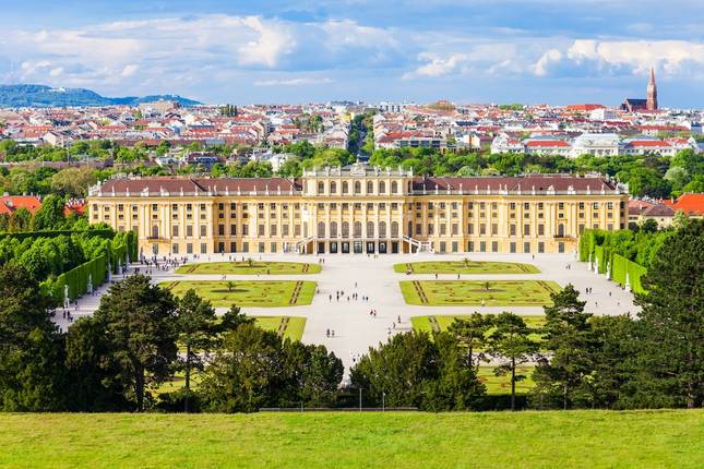 Capital Cities Along the Danube (port-to-port cruise)