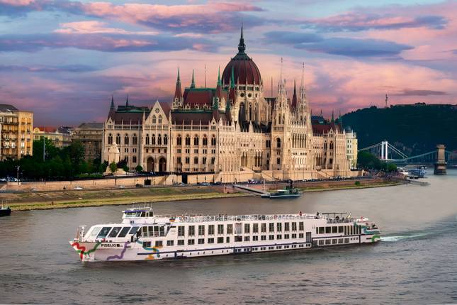 Danube Serenade: Romantic Journey from Bucharest (Turnu Magurele) to Vienna, MS Fidelio