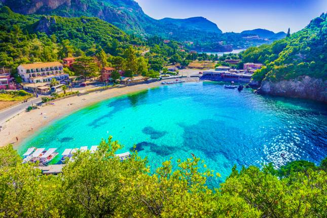 greece tours for young adults