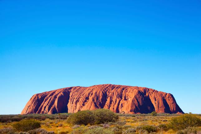 4 Best Uluru Ayers Rock Hiking Trekking Tours With 13 Reviews Tourradar