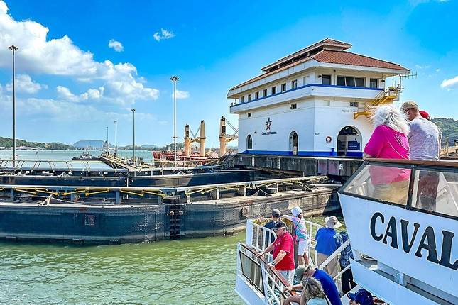 Tailor-Made Adventure to Panama Canal & Rainforest, Daily Departure