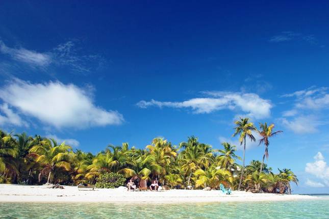 Ruins, reef and rainforest