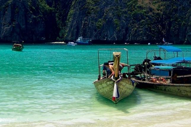 Sail Ko Phi Phi to Phuket