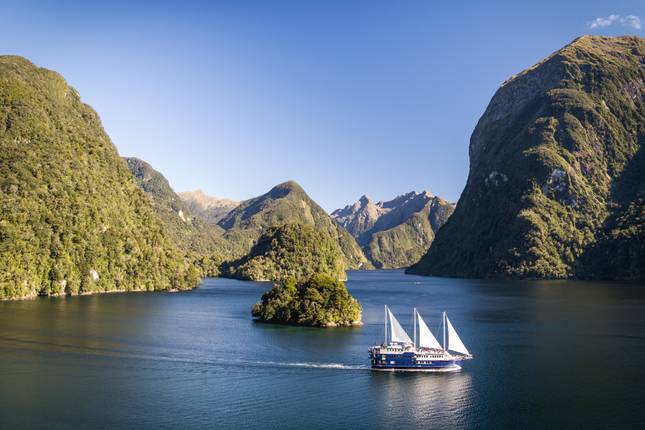 Premium New Zealand Encompassed (48 destinations)