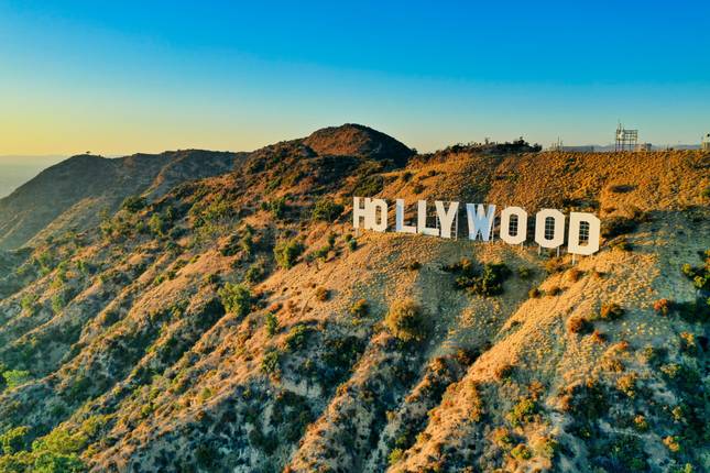 西海岸のベストを巡るロードトリップ:カリフォルニア、ユタ、そしてベガスの輝く光
