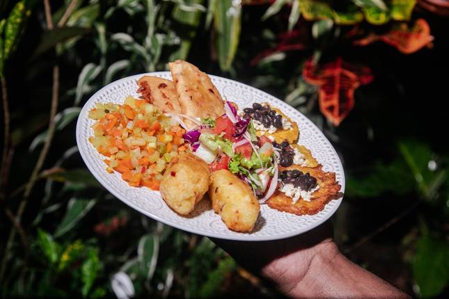 Central American Journey (19 destinations)