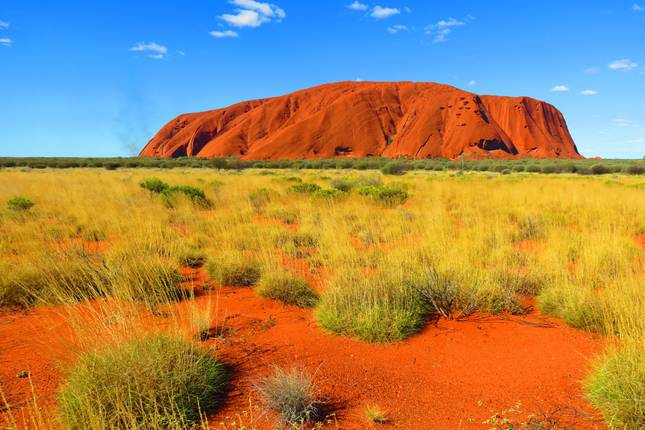 Uluru & Kings Canyon Express (from Yulara to Uluru)