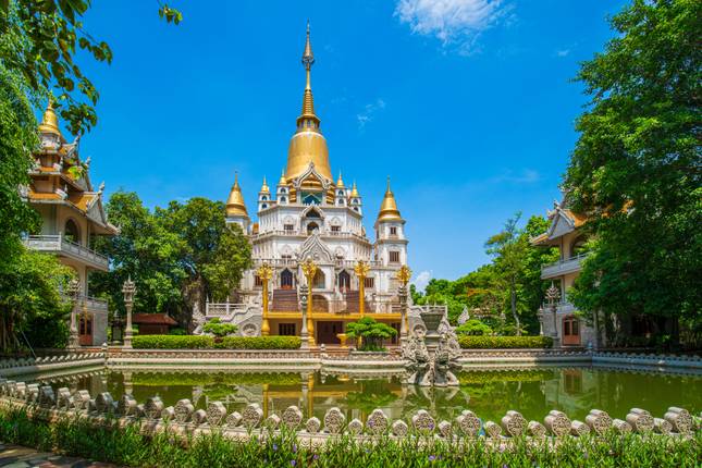 Sensational Vietnam and Laos (Small Groups)