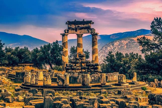 Explore Delphi from Athens - 2 Days