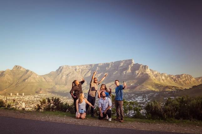 Cape, Safari and Falls (11 Days, Intra Tour Tax Cape Town To Johannesburg)