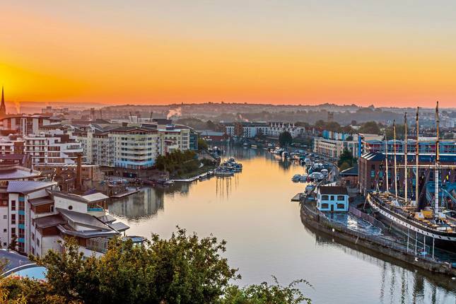 Cenários de Filmes do Sul da Inglaterra (de Brighton a Wallingford)