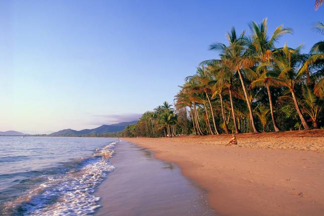 East coast on your own (from Cairns to Sunshine Coast)