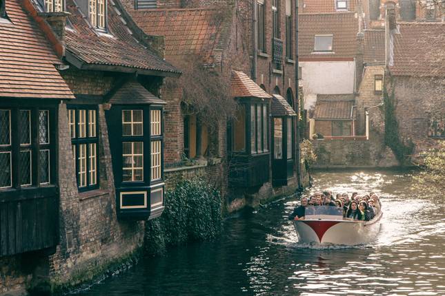 Canals, Champagne & Culture: A Journey through the Netherlands, Belgium & France  (Amsterdam to Paris) (2025)