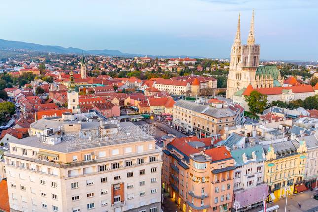 Bálcãs Clássicos: De Zagreb a Tirana