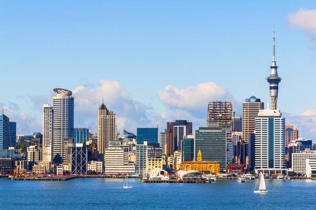 Australia and New Zealand: Surf, Sun & Epic Parks