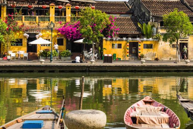 Vibrant Thailand Laos Vietnam Tour in 20 Days