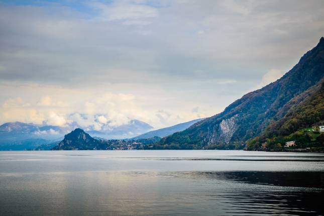 Golden Italy and Beautiful Campania (including Pompei)