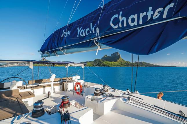 Dream Yacht Charter: Bora Bora Dream