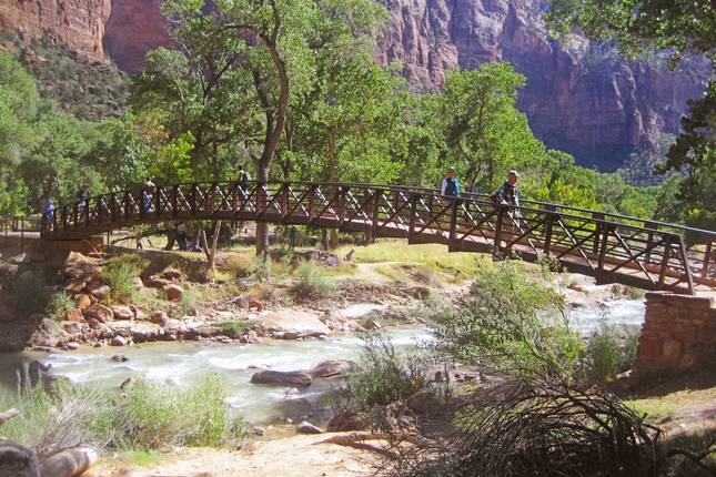 Painted Canyons of the West featuring Utah’s Five National Parks (Denver, CO to Las Vegas, NV) (2026)