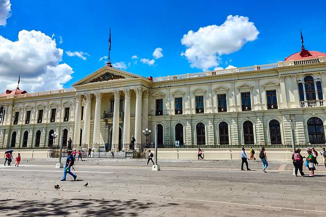 Private Guatemala and El Salvador Holiday, Daily Start & Exclusive Car