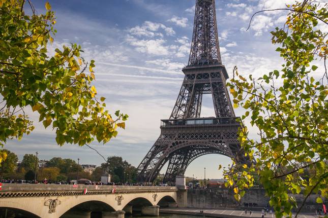 Beautiful Bordeaux with Highlights of Paris 2026