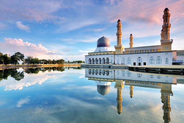 Kuala Lumpur & Borneo Explorer - 11 days