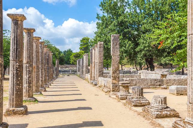 Athens to Meteora & the Med - 10 days