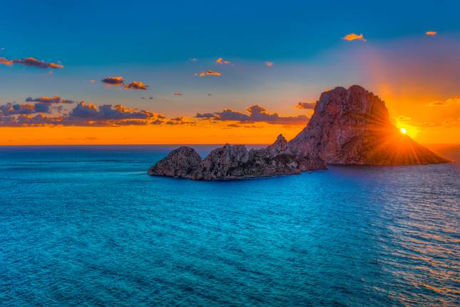 Mediterranean Legacies: From the Balearic Islands to Andalusia - Between Enchanting Islands and Moorish Treasures (port-to-port package)