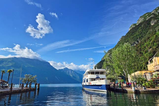 Around Lake Garda with Charm 8 Days