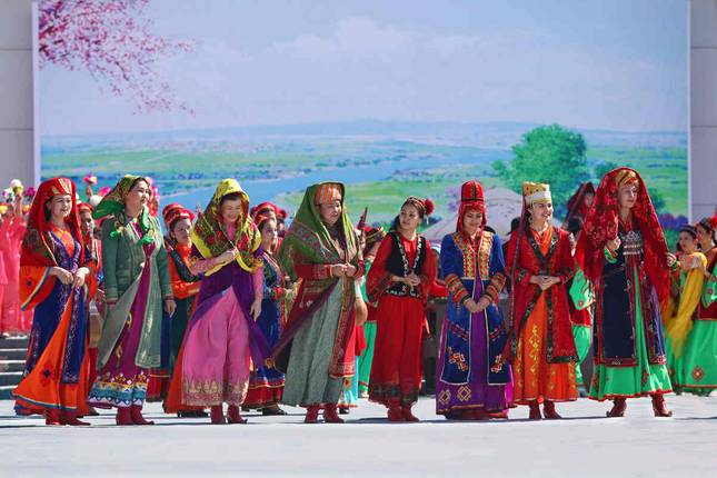 Silk Road Odyssey: The Five Stans Adventure and World Nomad Games 2026 (42 destinations)