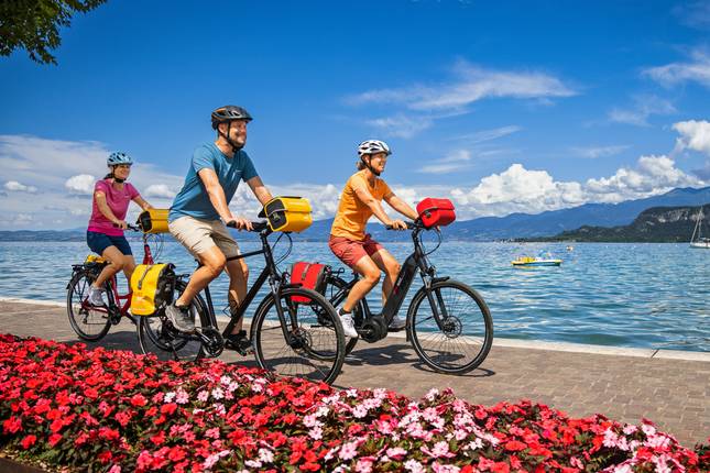 Rund um den Gardasee mit Charme