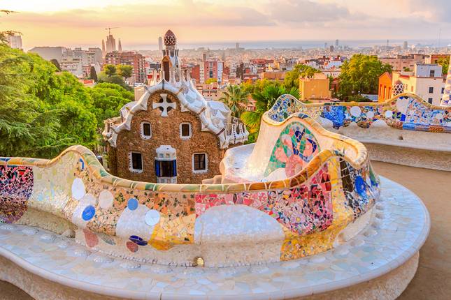 Barcelona & Douro Highlights: Porto, Salamanca & the Wine Valley