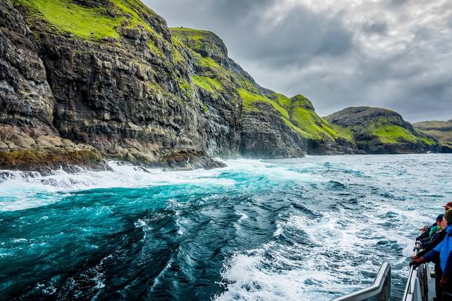 Nature experience - Faroe Islands for explorers 8 Days