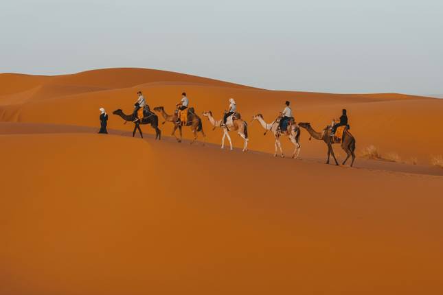 DESERT TRIP 6-DAY MOROCCO DESERT TOUR FROM CASABLANCA TO MARRAKECH, CHEFCHAOUEN AND FES , CAMELRIDE SAHARA