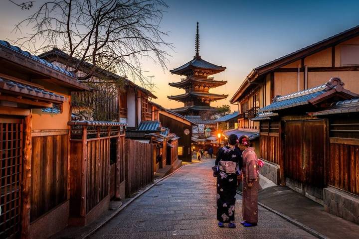 10 Best Japan Tours & Trips 2025/2026 - TourRadar