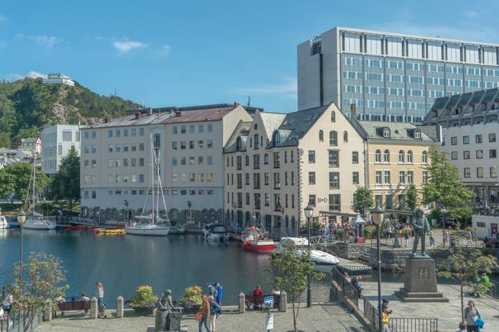 NORWAY TOUR COST FROM KOLKATA visual data 8