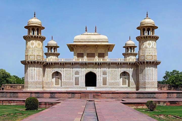 Itinerary Image 3
