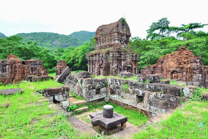 Itinerary Image 2
