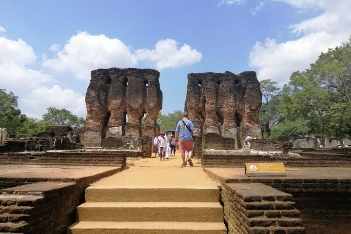 Itinerary Image 2